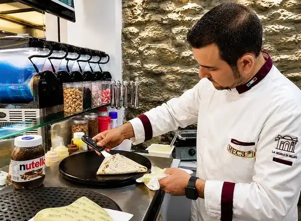 Gelato de inspiración italiana en La Gelateria de Roses, Costa Brava